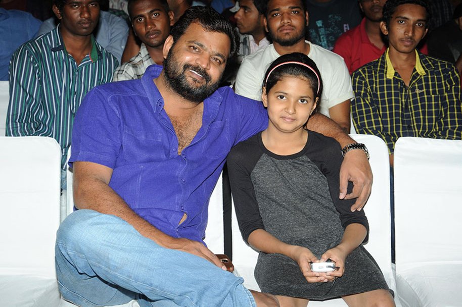 Pyaar-Mein-Padipoyane-Audio-Launch